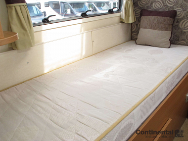  2011-autocruise-augusta-for-sale-uc5726-44.jpg