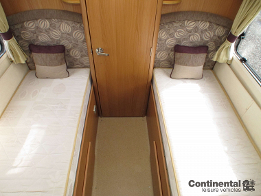  2011-autocruise-augusta-for-sale-uc5726-45.jpg