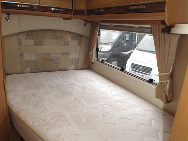  2011-autocruise-startrail-ros225-33.jpg