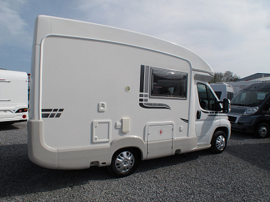  2011-autosleeper-lancashire-for-sale-uc5549-60.jpg