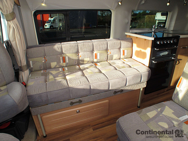  2011-autosleeper-symbol-for-sale-ros251-21.jpg