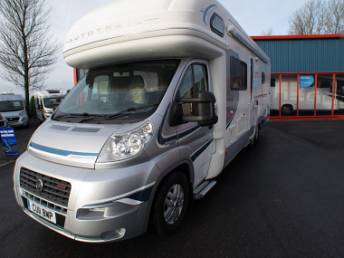  2011-autotrail-chieftain-ros226-2.jpg