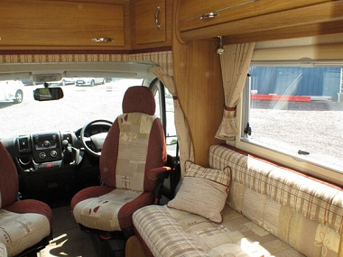  2012-autosleeper-lancashire-for-sale-uc5785-19.jpg