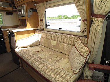  2012-autosleeper-lancashire-for-sale-uc5785-22.jpg