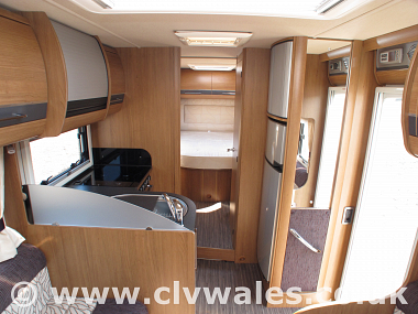  2012-autotrail-frontier-delaware-ros221-69.jpg