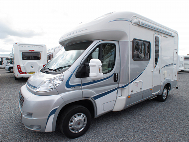 2012-autotrail-tracker-rs-for-sale-uc5608-3.jpg