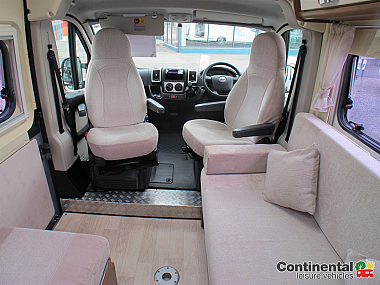  2012-autotrail-tribute-650-for-sale-uc6062-1_1.jpg