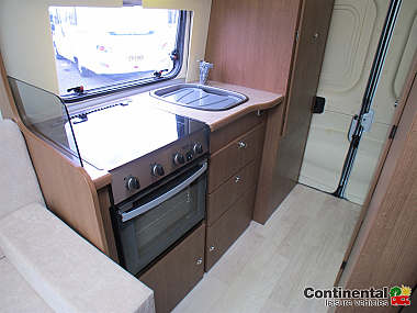  2012-autotrail-tribute-650-for-sale-uc6062-6_1.jpg