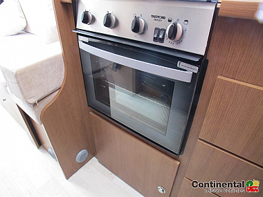  2012-autotrail-tribute-650-for-sale-uc6062-8_1.jpg