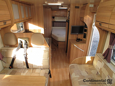 2012-bailey-approach-745-se-for-sale-uc5828-16.jpg