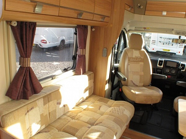  2012-bailey-approach-745-se-for-sale-uc5828-18.jpg