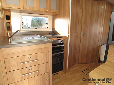  2012-bailey-approach-745-se-for-sale-uc5828-22.jpg