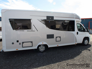  2012-elddis-aspire-240-for-sale-uc5716-11.jpg