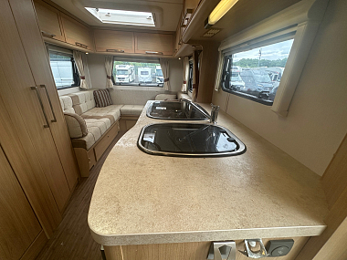  2012-elddis-autoquest-140-for-sale-uc6132-15.jpg