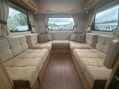  2012-elddis-autoquest-140-for-sale-uc6132-52.jpg
