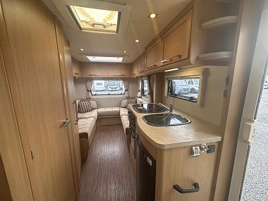  2012-elddis-autoquest-140-for-sale-uc6132-59.jpg