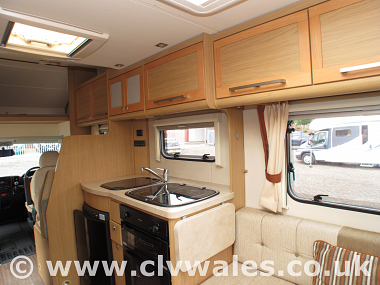  2012-elddis-autoquest-145-uc5466-44.jpg