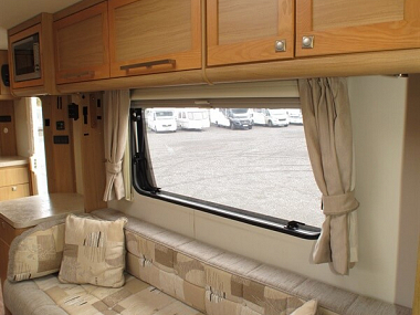  2012-elddis-majestic-130-for-sale-uc5854-25.jpg