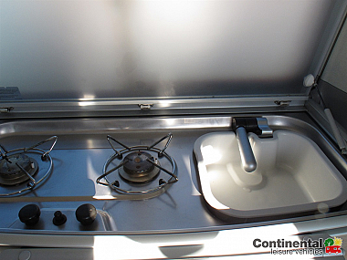  2012-vw-california-ros272-17.jpg