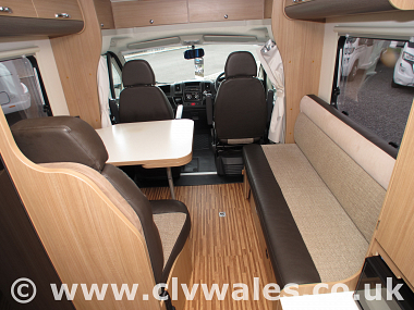  2013-adria-matrix-axess-590sg-uc5334-18.jpg