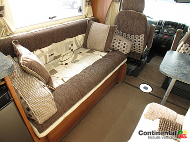  2013-autosleeper-nuevo-es-for-sale-ros275-28.jpg