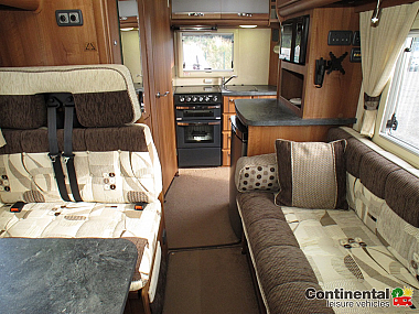  2013-autosleeper-nuevo-es-for-sale-ros275-29.jpg