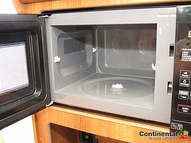  2013-autosleeper-nuevo-es-for-sale-ros275-38.jpg