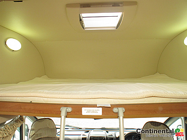  2013-autosleeper-nuevo-es-for-sale-ros275-47.jpg