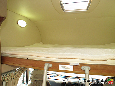  2013-autosleeper-nuevo-es-for-sale-ros275-48.jpg