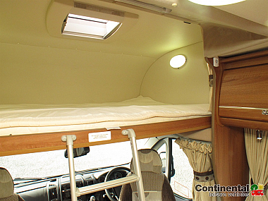  2013-autosleeper-nuevo-es-for-sale-ros275-49.jpg