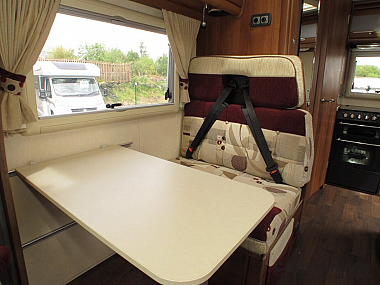  2013-autosleeper-nuevo-es-for-sale-uc5769-19.jpg