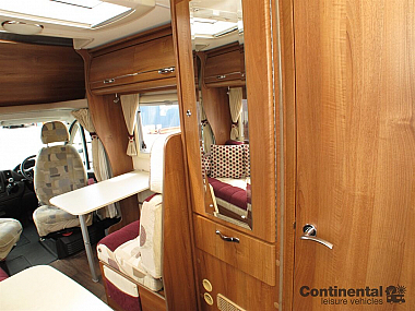  2013-autosleeper-nuevo-es-for-sale-uc5769-32.jpg