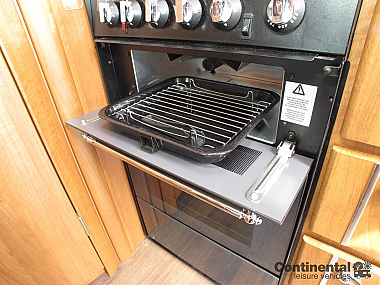  2013-autosleeper-nuevo-es-for-sale-uc5769-39.jpg