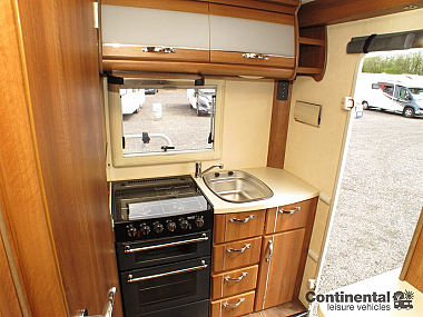  2013-autosleeper-nuevo-es-for-sale-uc5769-47.jpg