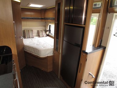  2013-autotrail-cherokee-for-sale-ros254-43.jpg