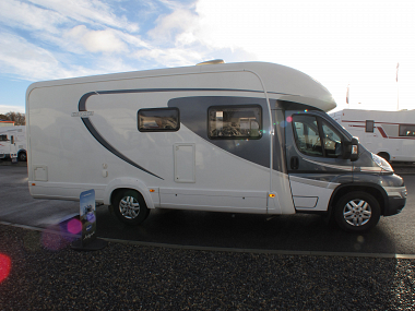  2013-autotrail-frontier-dakota-for-sale-uc5514-8.jpg