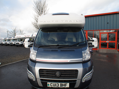  2013-autotrail-tracker-fb-for-sale-uc5533-1.jpg