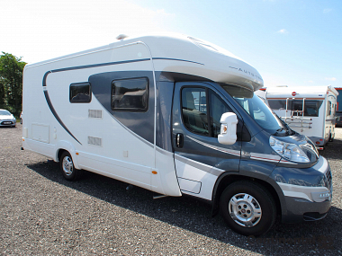  2013-autotrail-tracker-rb-for-sale-uc5642-9_1.jpg