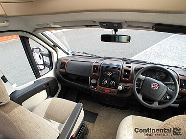  2013-bessacarr-e564-for-sale-ros258-14.jpg