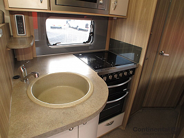  2013-bessacarr-e564-for-sale-ros258-21.jpg