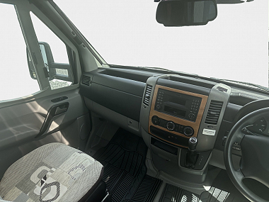  2014-autosleeper-burford-for-sale-ros285-10.jpg
