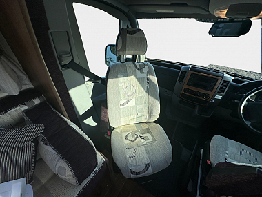  2014-autosleeper-burford-for-sale-ros285-13.jpg