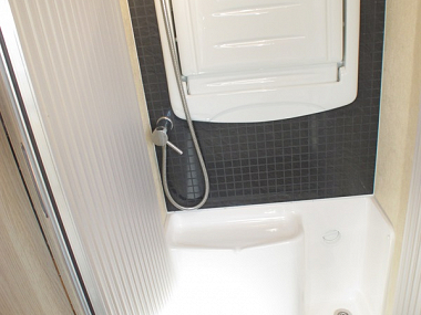  2014-autosleeper-kemerton-for-sale-uc5890-35.jpg
