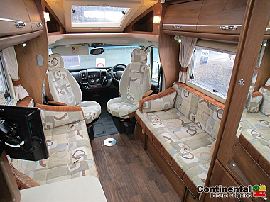  2014-autosleeper-nuevo-ek-for-sale-uc6076-27.jpg