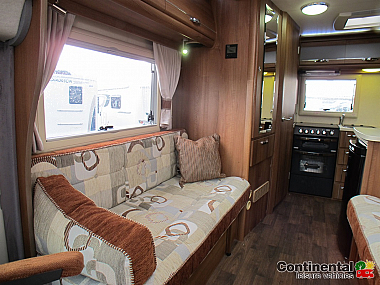  2014-autosleeper-nuevo-ek-for-sale-uc6076-33.jpg