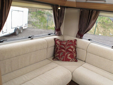  2014-autotrail-apache-700-for-sale-uc5860-41.jpg