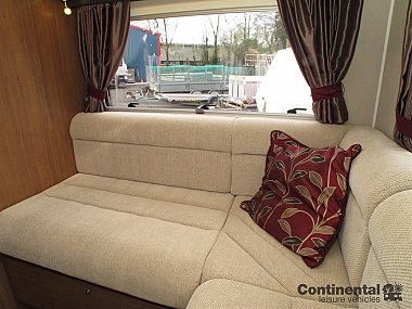  2014-autotrail-apache-700-for-sale-uc5860-44.jpg