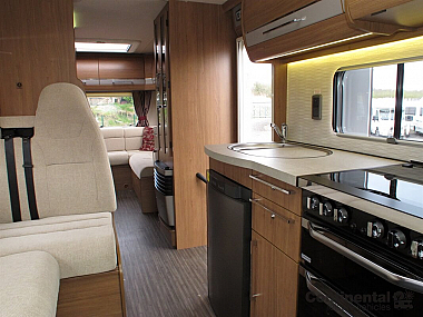  2014-autotrail-apache-700-for-sale-uc5860-54.jpg