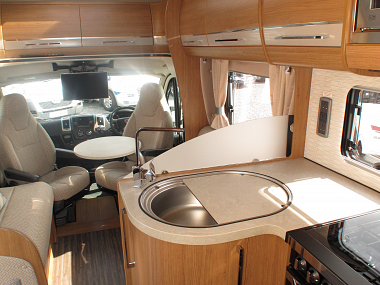  2014-autotrail-frontier-delaware-for-sale-ros240-28.jpg