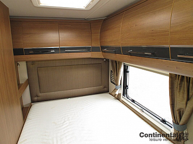  2014-autotrail-tracker-fb-for-sale-uc5802-37.jpg